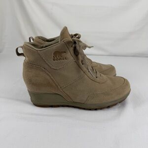 Sorel Women’s‎ Tan Suede Leather Ankle wedge  Booties, Size 9